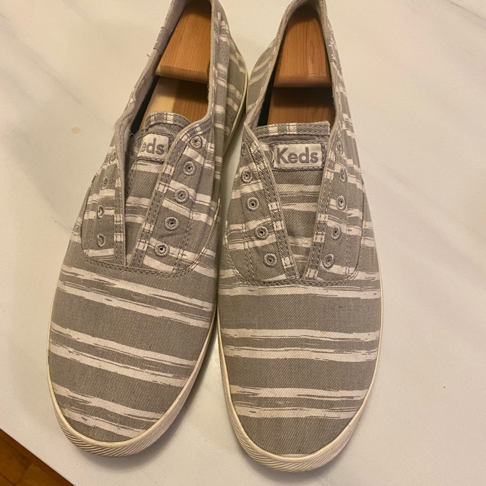 Men’s sneakers